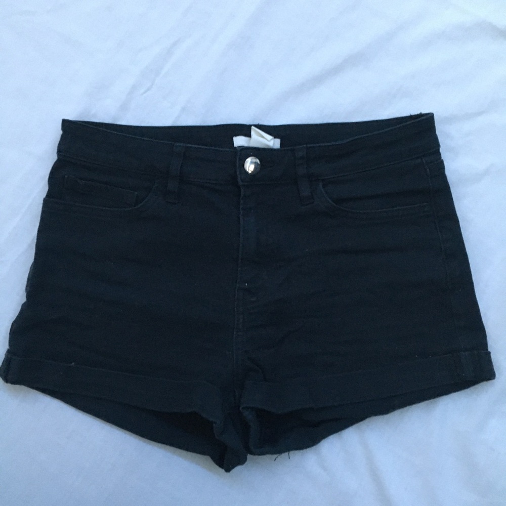 Black jean shorts.